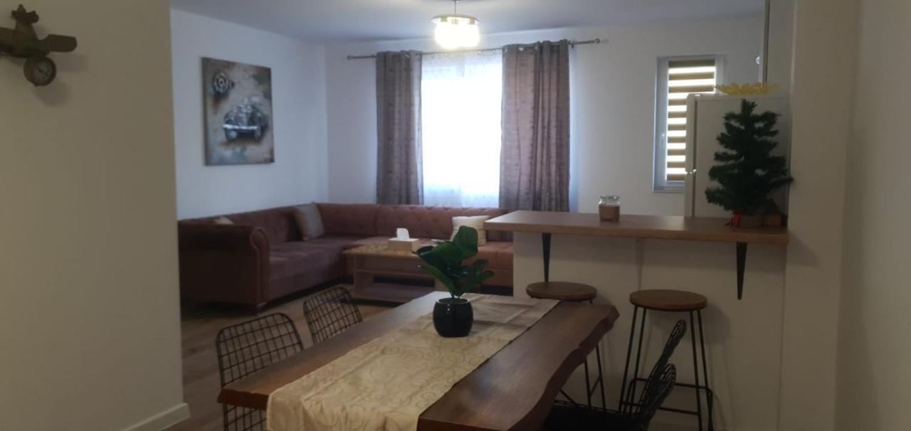 Viv Apartments 210 Floresti  Bagian luar foto